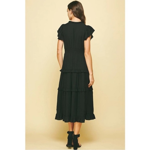 Pinch Gauzy Deep V Neck Black Tiered Short Sleeve Maxi Dress Medium - Picture 3 of 15